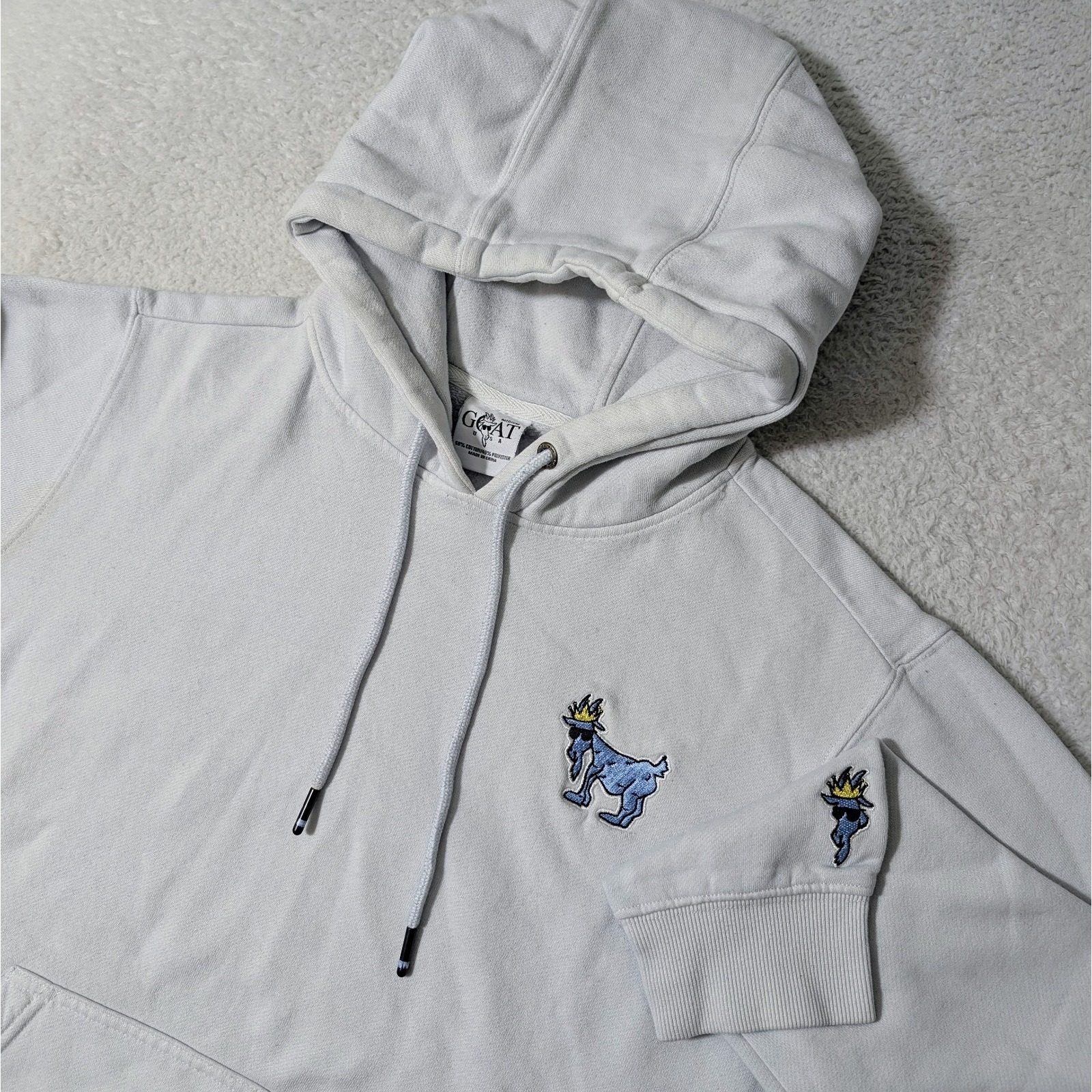 Goat Usa Mens Sz Med Sweatshirt White Hoodie Pullover Kangaroo Pocket
